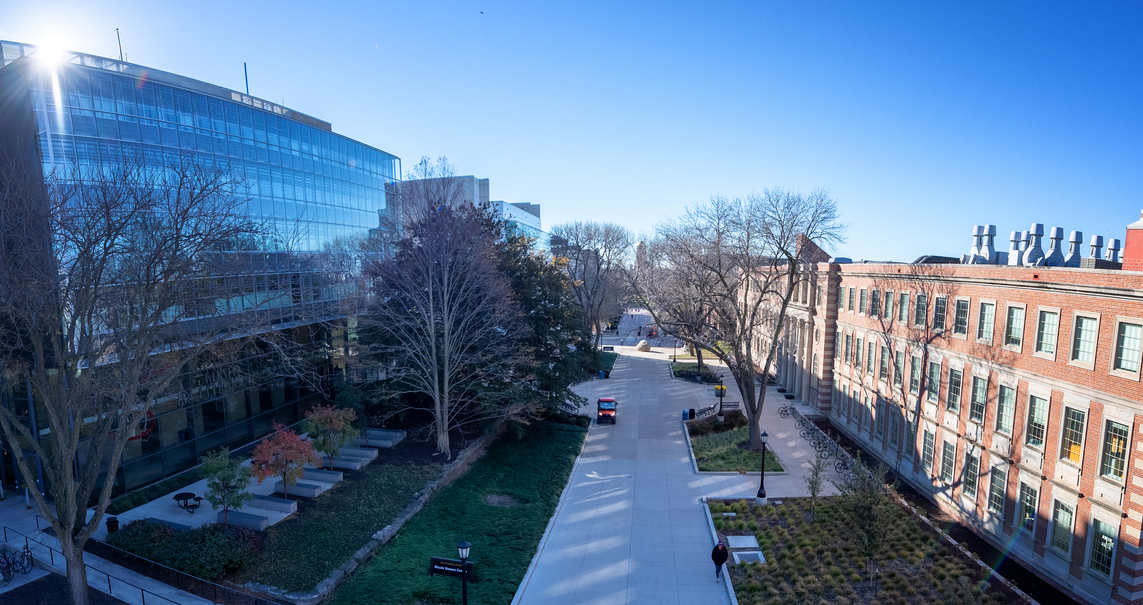 Photo of UI Campus Blank Honors Center 